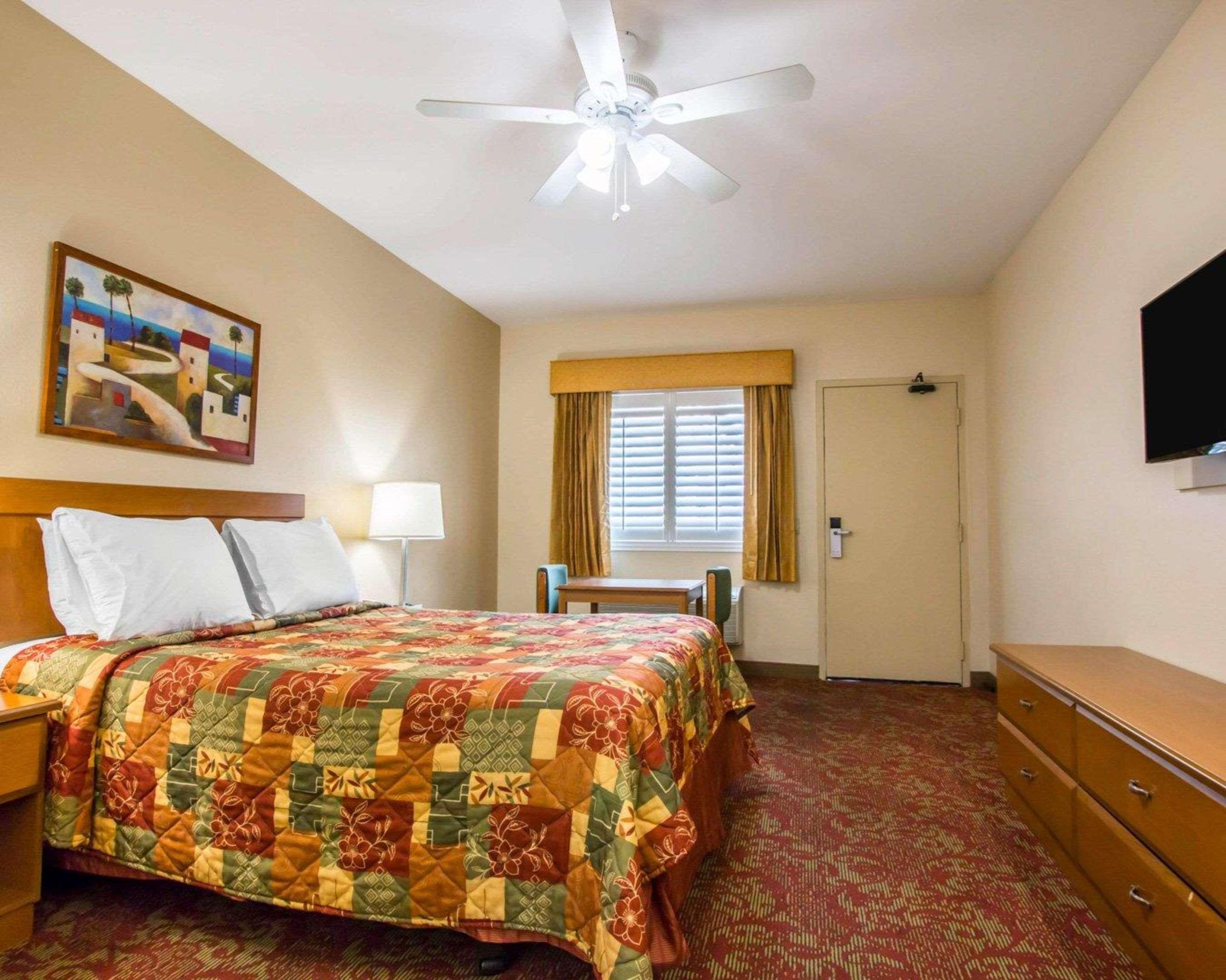 Rodeway Inn Encinitas North ภายนอก รูปภาพ