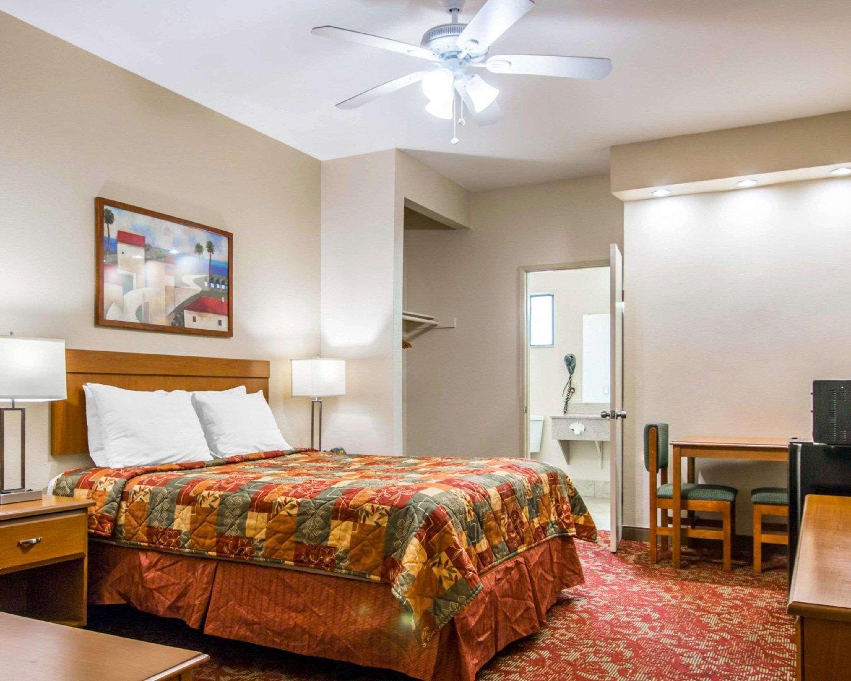 Rodeway Inn Encinitas North ภายนอก รูปภาพ